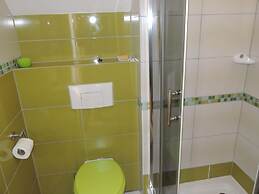 Comfortable Studio for 2 People, by the sea