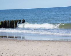 Beautiful Holiday Home, 2 Bedrooms, Mielenko