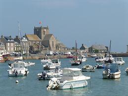 Charming old Villa With Splendid sea View, Barneville-carteret