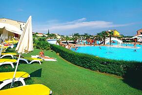 Nice Apartment in Loano With Shared Pool