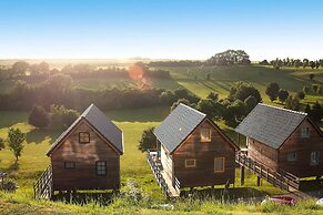 Le Domaine Val: Wooden House for 4