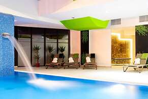 Apartment With a View, Pool, Szklarska Poreba