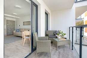 Comfortable Apartment, Swimming Pool, Pobierowo