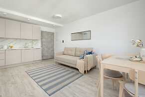 Comfortable Apartment, Swimming Pool, Pobierowo