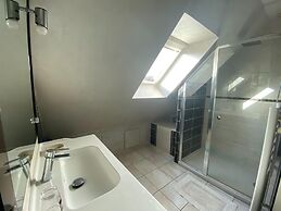 Pretty Terraced House Near the Beach, Damgan