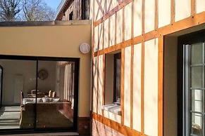 Semi-detached House, Rieux - 8 Pers
