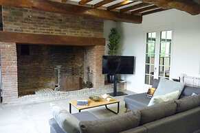 Semi-detached House, Rieux - 8 Pers