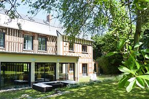 Semi-detached House, Rieux - 8 Pers