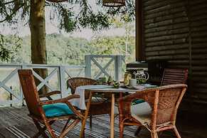 Two-storey Holiday House by the Lake, Klepnica