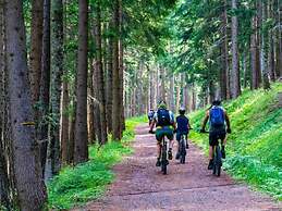 Apartment in Kolobrzeg With Parking Space