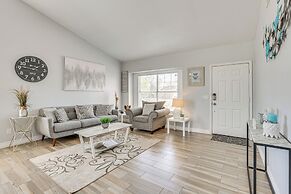 Glendale Gem: Outdoor Pool Table & Kitchen!