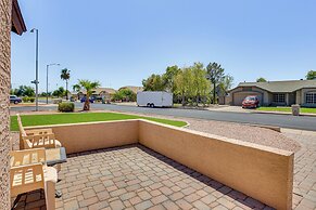 Glendale Gem: Outdoor Pool Table & Kitchen!
