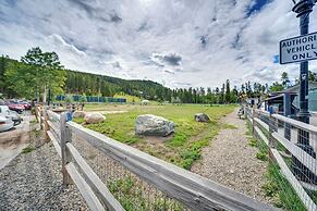 Near Hiking: Renovated Breck Condo w/ Tennis Court