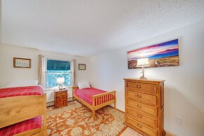 Near Hiking: Renovated Breck Condo w/ Tennis Court