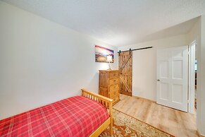 Near Hiking: Renovated Breck Condo w/ Tennis Court