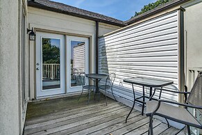 Branson Getaway w/ Pool Access < 4 Mi to 76 Strip!