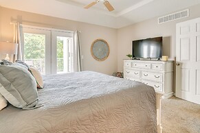 Branson Getaway w/ Pool Access < 4 Mi to 76 Strip!