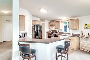 Lakefront Snohomish Home ~ 13 Mi to Historic Dtwn