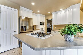 Sprawling Utah Mansion w/ Private Hot Tub & Sauna