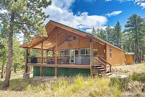 Cabin w/ Hot Tub, Deck & Mtn Views in Westcliffe!