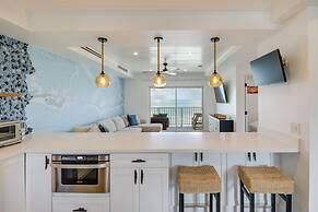 Florida Keys Getaway w/ Stunning Ocean Views