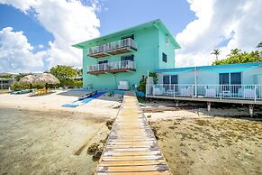 Florida Keys Getaway w/ Stunning Ocean Views