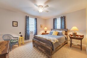 'the Hendrick House' ~ 16 Mi to Sebago Lake!