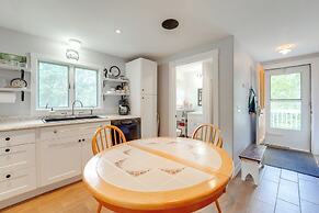 'the Hendrick House' ~ 16 Mi to Sebago Lake!