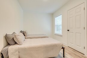 Charming Mobile Vacation Rental: 4 Mi to Downtown!
