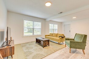 Charming Mobile Vacation Rental: 4 Mi to Downtown!