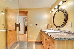 Thendara Cabin on Moose River w/ Game Room!