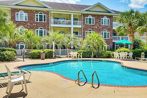 Myrtle Beach Condo w/ Pool: 7 Mi to Downtown!