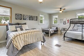 Marion Retreat w/ Patio, Grills & Fire Pit