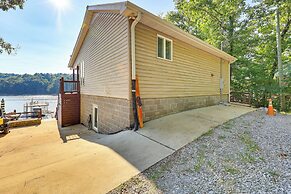 Lewis Smith Lake Retreat w/ Dock & Deck!