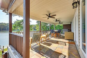 Lewis Smith Lake Retreat w/ Dock & Deck!