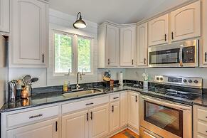 Lewis Smith Lake Retreat w/ Dock & Deck!