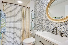 Lewis Smith Lake Retreat w/ Dock & Deck!