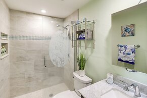 Waterfront Key Colony Beach Home w/ Golf Cart!