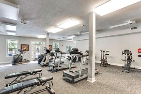 Home ~ 3 Mi to Penn State: Pets Welcome!