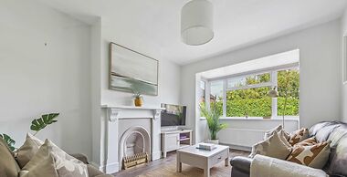 Fern House - Cosy 3 Bedroom House With Garden