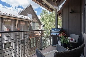 Owl Meadows 23 2 Bedroom Townhouse by RedAwning