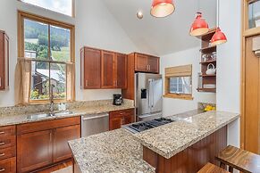 Owl Meadows 23 2 Bedroom Townhouse by RedAwning