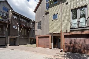 Owl Meadows 23 2 Bedroom Townhouse by RedAwning