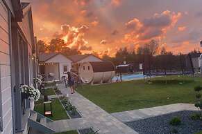 Holiday Village With Pool and Sauna, Gaski