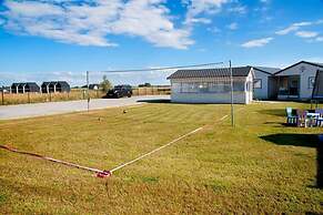 Holiday Village With Pool and Sauna, Gaski