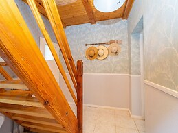 Spacious Holiday Home in Rowy