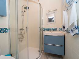 Spacious Holiday Home in Rowy