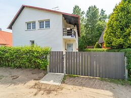 Spacious Holiday Home in Rowy