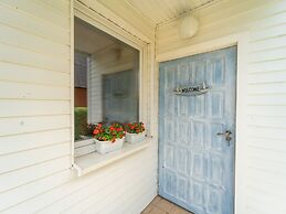 Spacious Holiday Home in Rowy