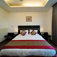 ACE 7 Hotel and Residence